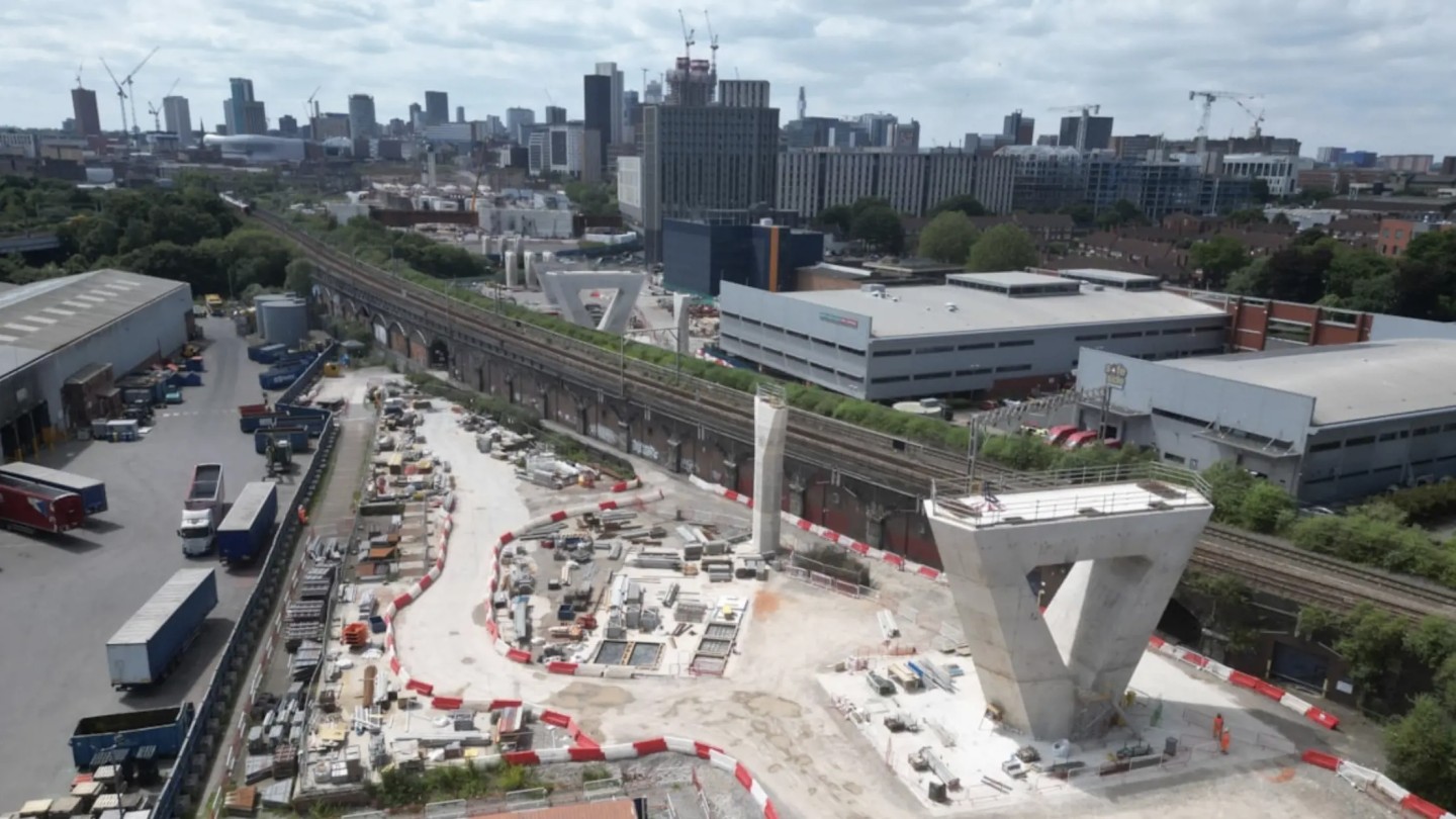 Balfour Beatty VINCI completes four piers of Curzon 2 bridge in UK