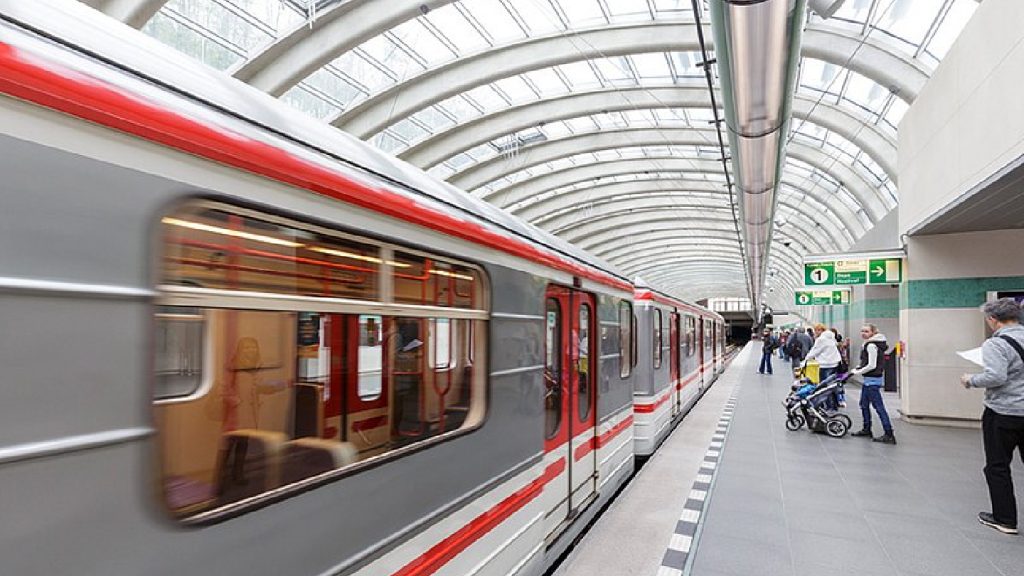HOCHTIEF consortium to build next phase of Prague Metro Line D