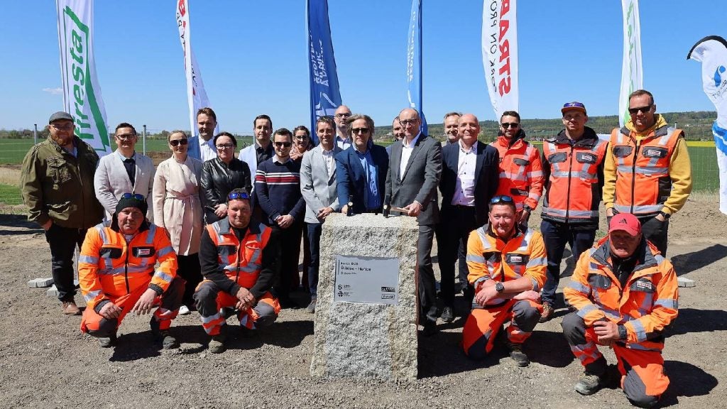 Strabag consortium leads $207m D35 motorway project in Czech Republic   