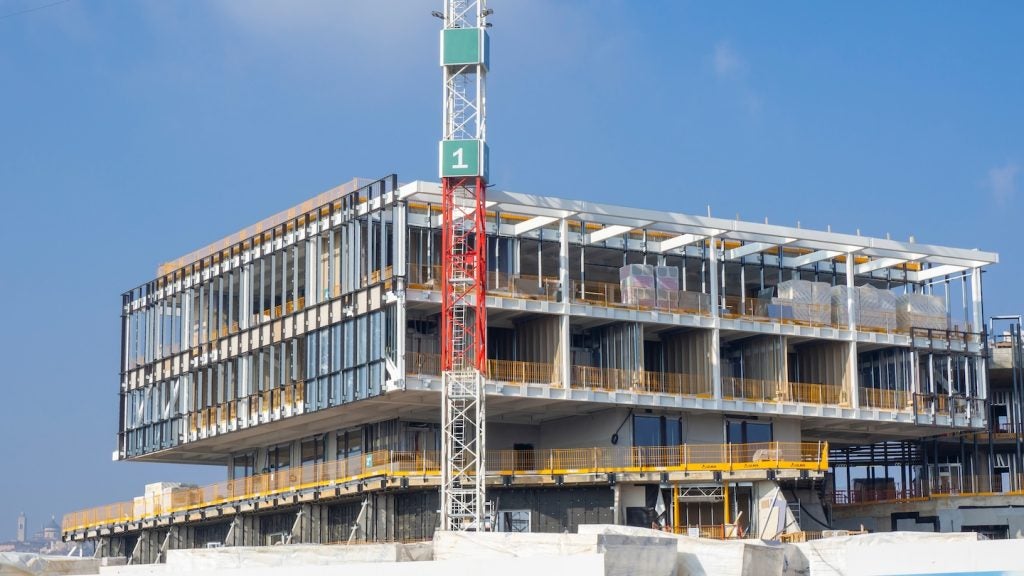 Business confidence rises, but Italy’s construction confidence falls in July 2026