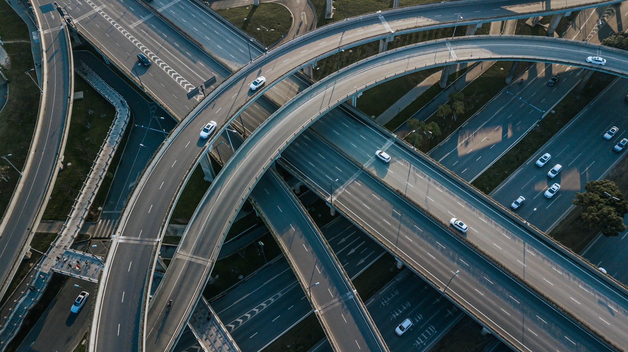 Dubai Advances Multibillion-Dollar Road Expansion Along Sheikh Zayed Road