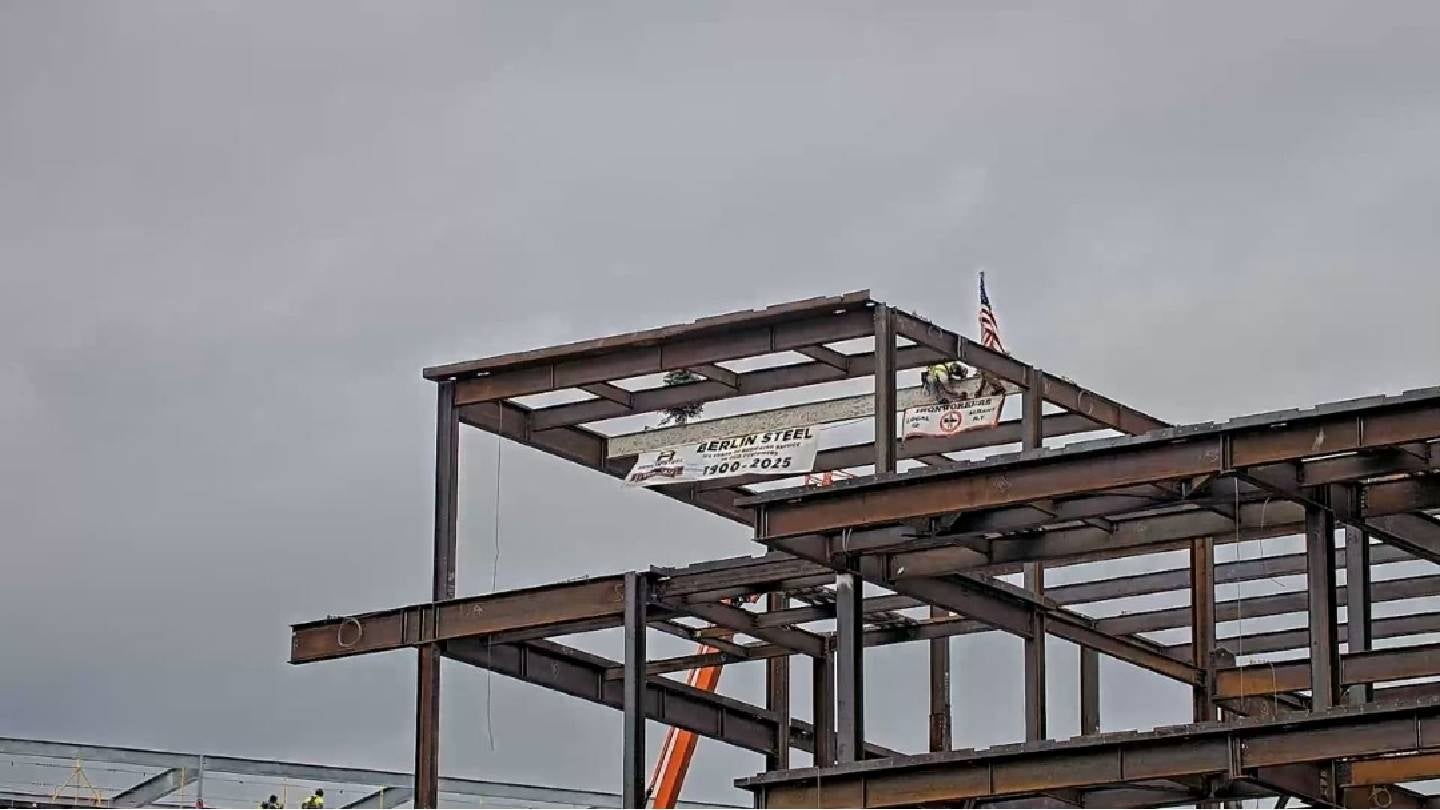 Steel Framework Completed on Albany's $1.7 Billion Wadsworth Center Laboratory