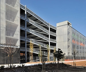 Parking Terre Sud À Bègles, France